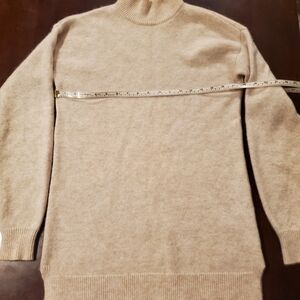 Womens Tan Sweater. Cashmere/Wool.